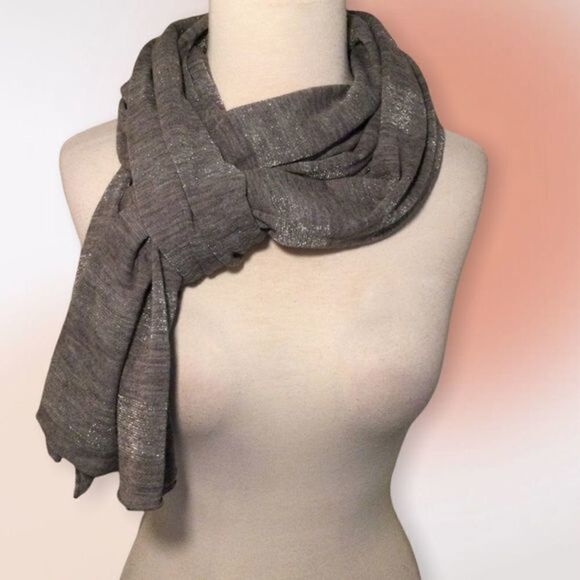 BUNDLE of Three‎ Rectangle Scarves - Picture 9 of 16